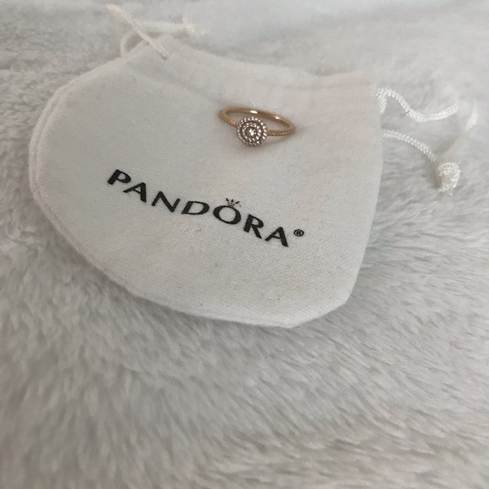 Pandora radiant elegance cubic zirconia ring in Pandora rose